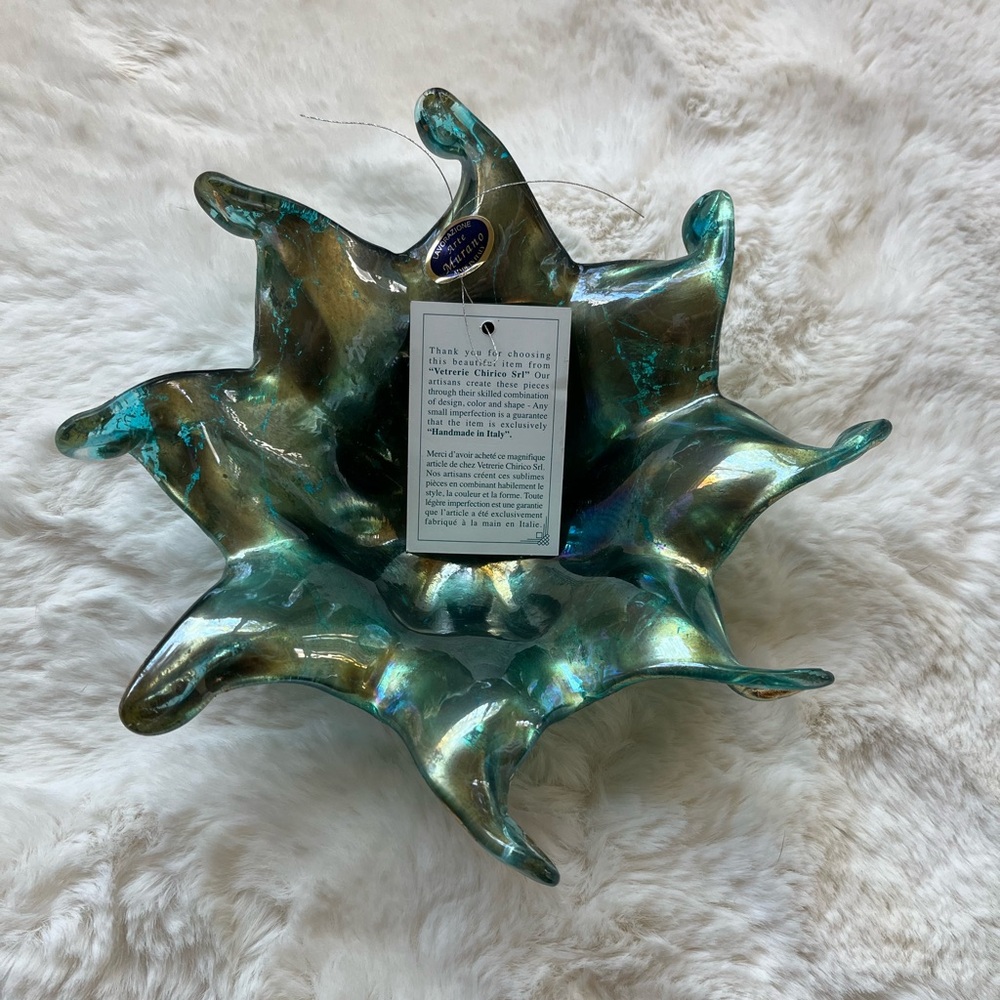 Artistic Glass Bowl with Iridescent Green and Blue Hues - Picture 5 of 6
